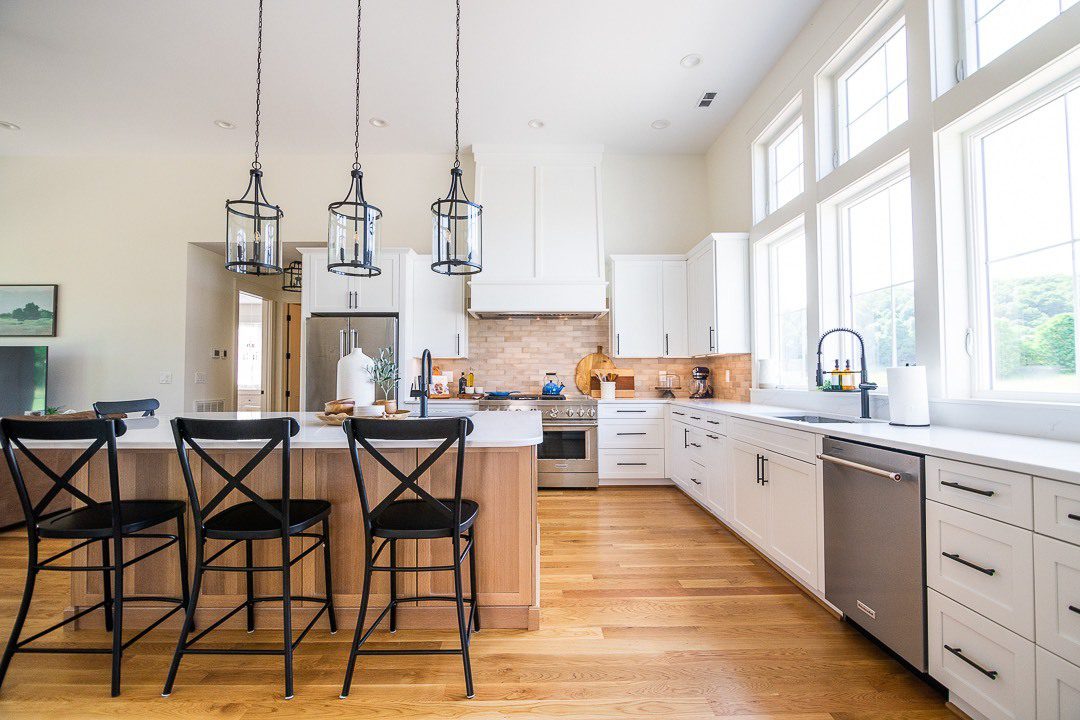 Traditional/Transitional Kitchen Remodel by Prendergast Construction Company project photo